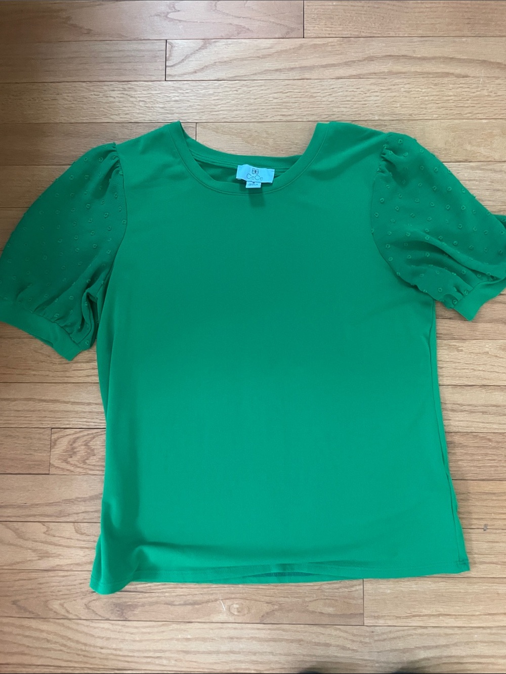 CeCe Kelly Green Short Sleeve Puff-Sleeve Top